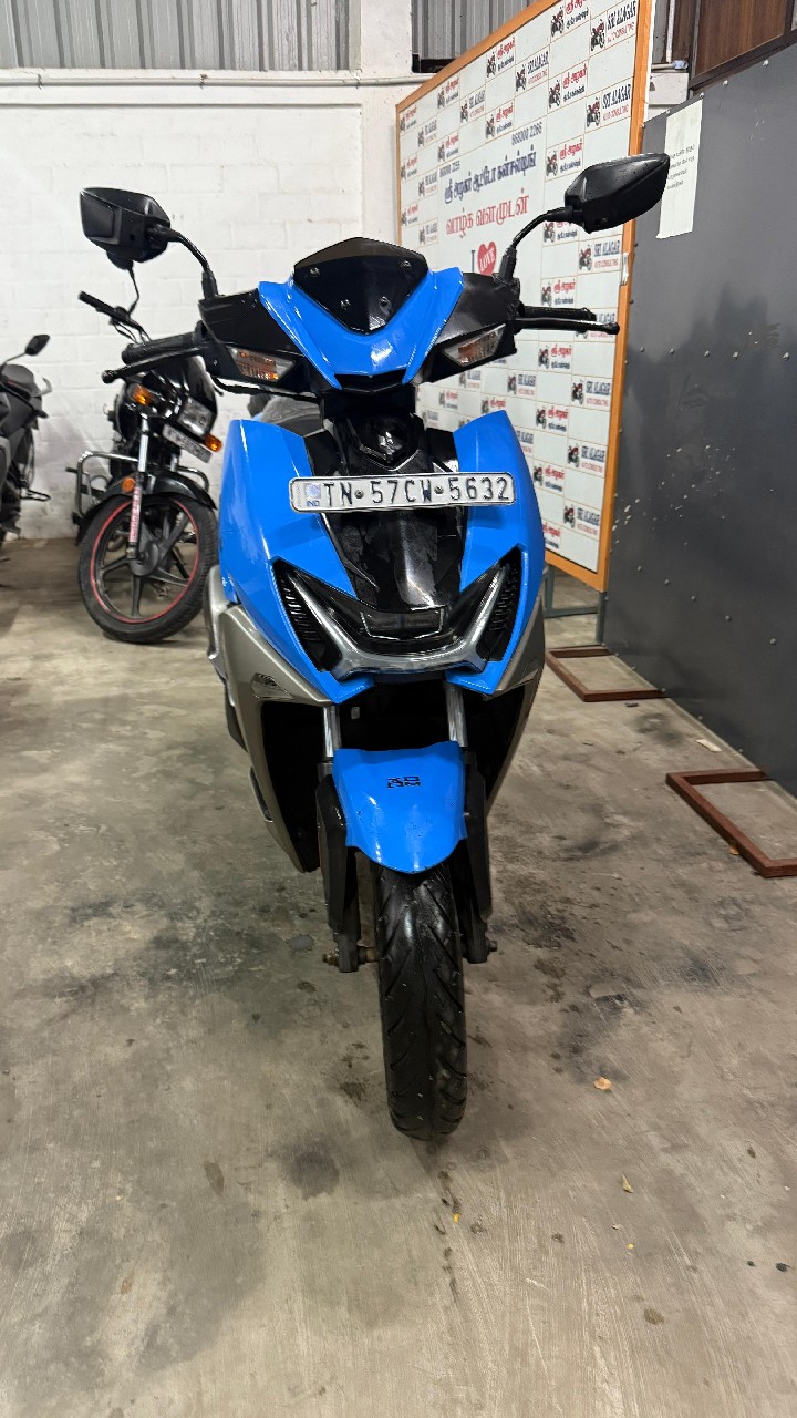 HERO XOOM