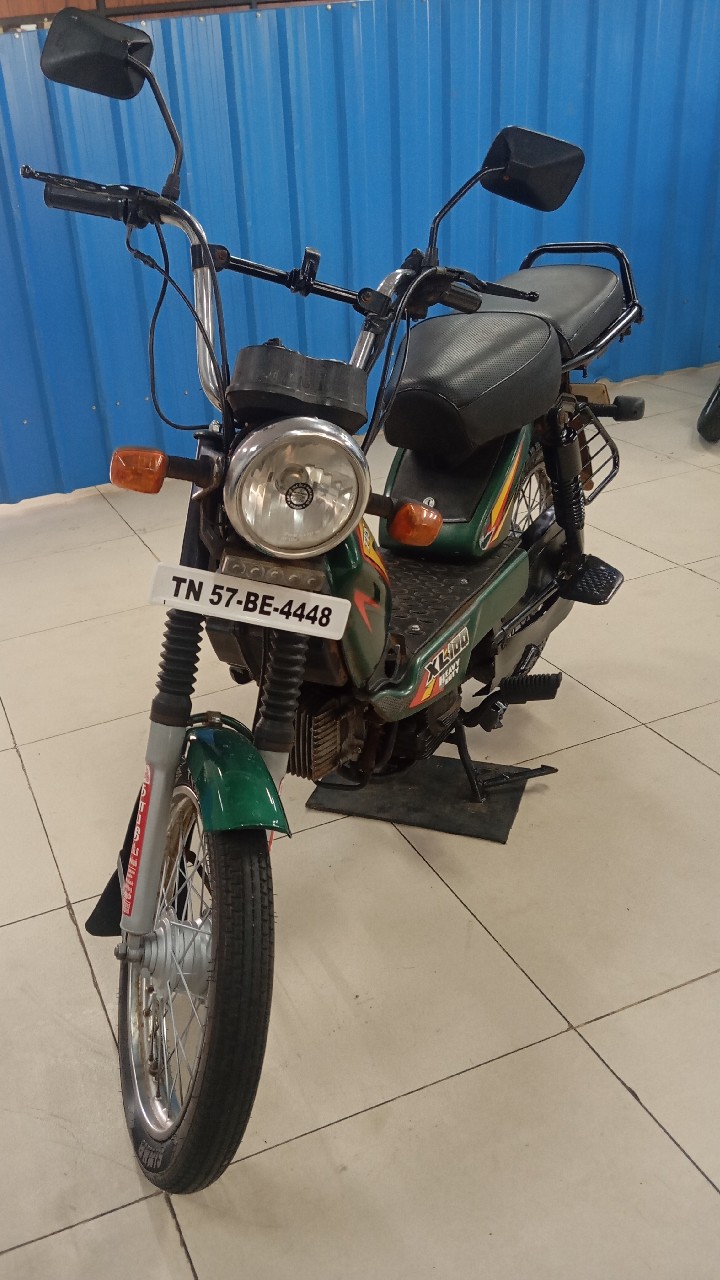 TVS XL 100 HD